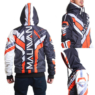 Illustration for article titled Borderlands Jacket Lets You Cosplay In Secret
